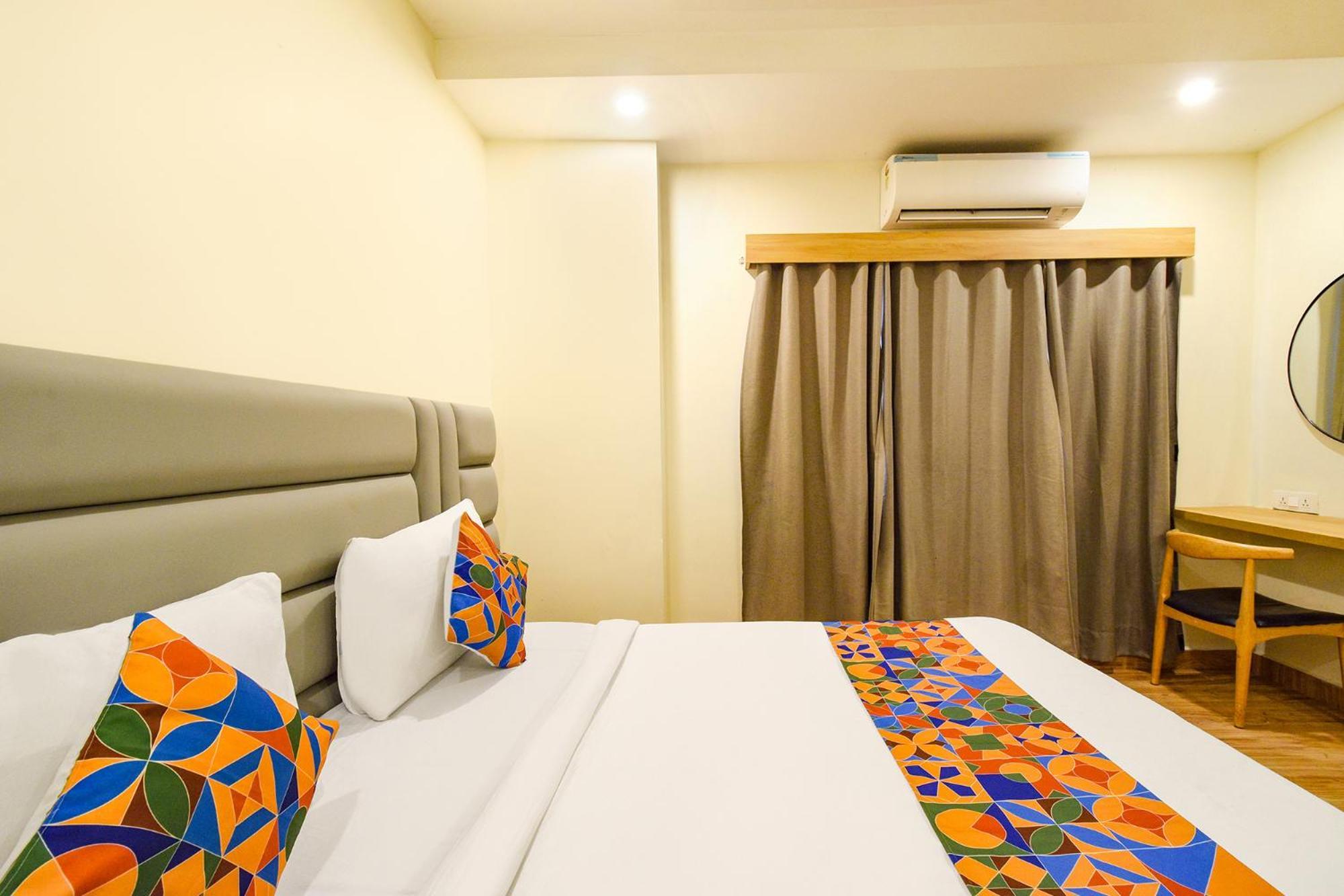 Fabhotel White Ridge - Kondapur Kondapur  Exterior photo